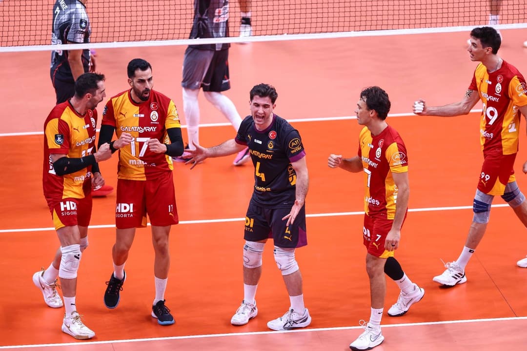 ŞAMPİYON GALATASARAY MADEŞ MOBİLYA – fotoğraf 4