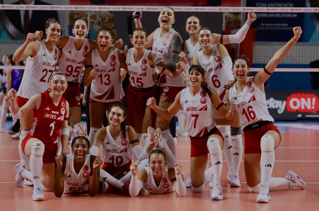 🏐 ARAS KARGO DEPLASMANDA KAZANDI – fotoğraf 1