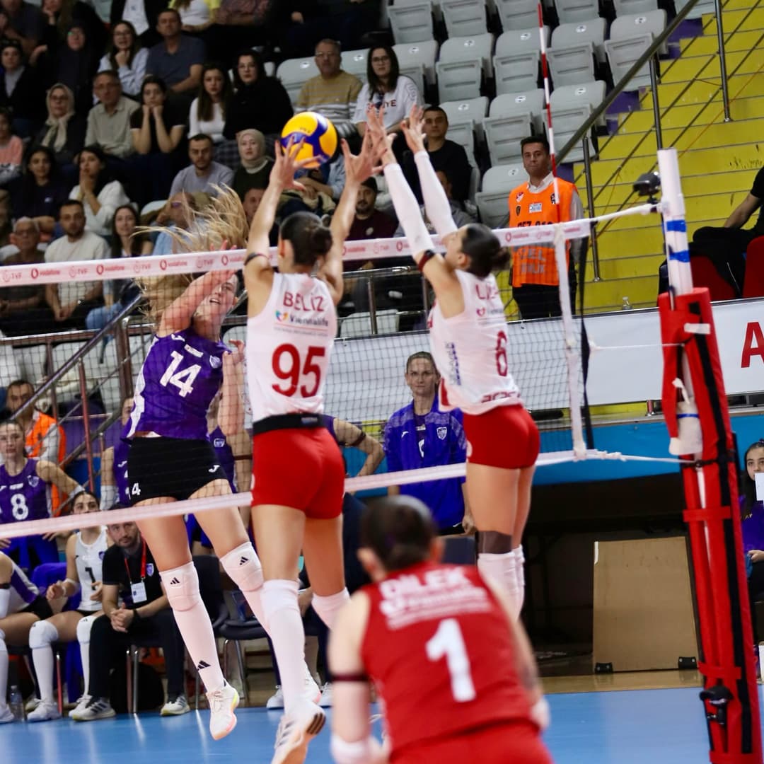 🏐 ARAS KARGO DEPLASMANDA KAZANDI – fotoğraf 2
