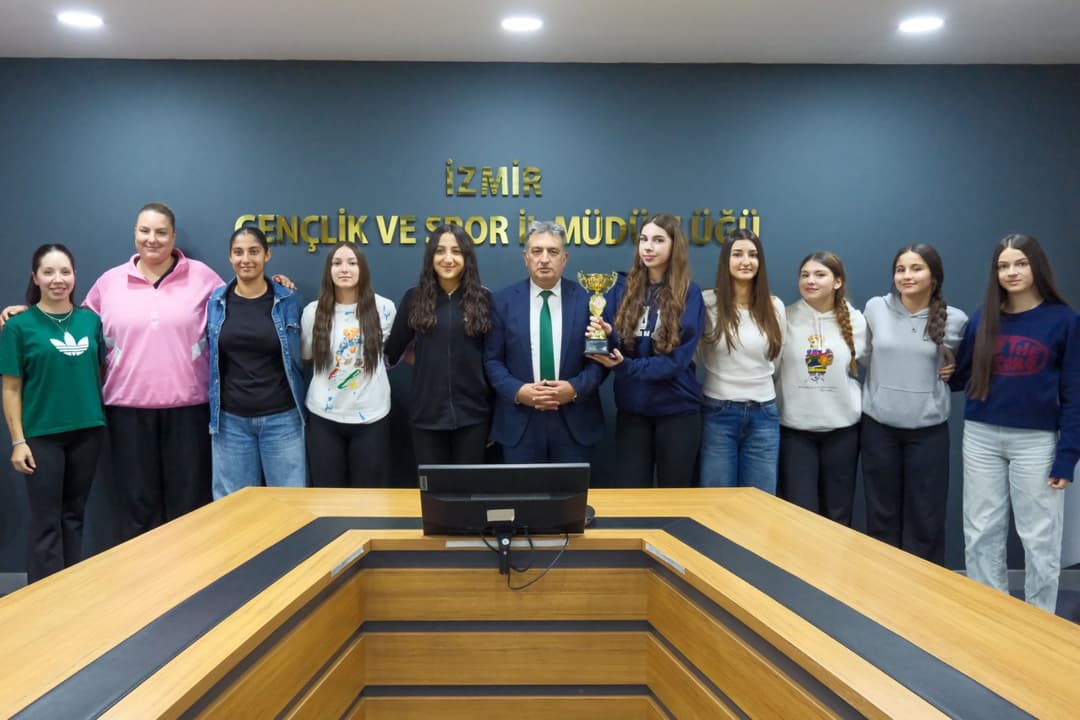 🇹🇷 ANALİG VOLEYBOLDA İZMİR’DEN TÜRKİYE İKİNCİLİĞİ! 🇹🇷 – fotoğraf 2