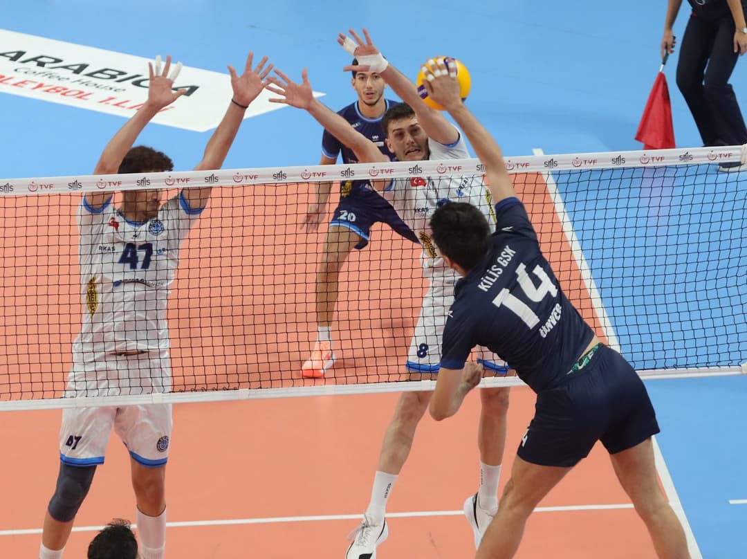 Arkas Spor’dan Muhteşem Geri Dönüş! İzmir Temsilcisi Namağlup Liderliğini Sürdürdü – fotoğraf 2