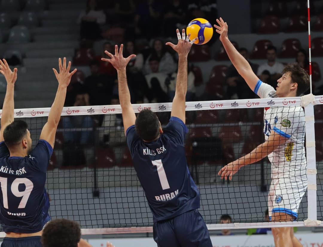 Arkas Spor’dan Muhteşem Geri Dönüş! İzmir Temsilcisi Namağlup Liderliğini Sürdürdü – fotoğraf 1
